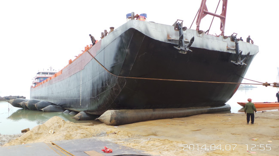 Van de het Luchtkussen Opblaasbare Dokkende Boot van het antiexplosieschip de Rubber Opheffende Luchtkussens