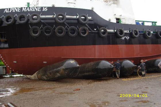 Het rubberboot Lanceringsluchtkussen Zware Bewegende Opheffen blaast Schipmarine op